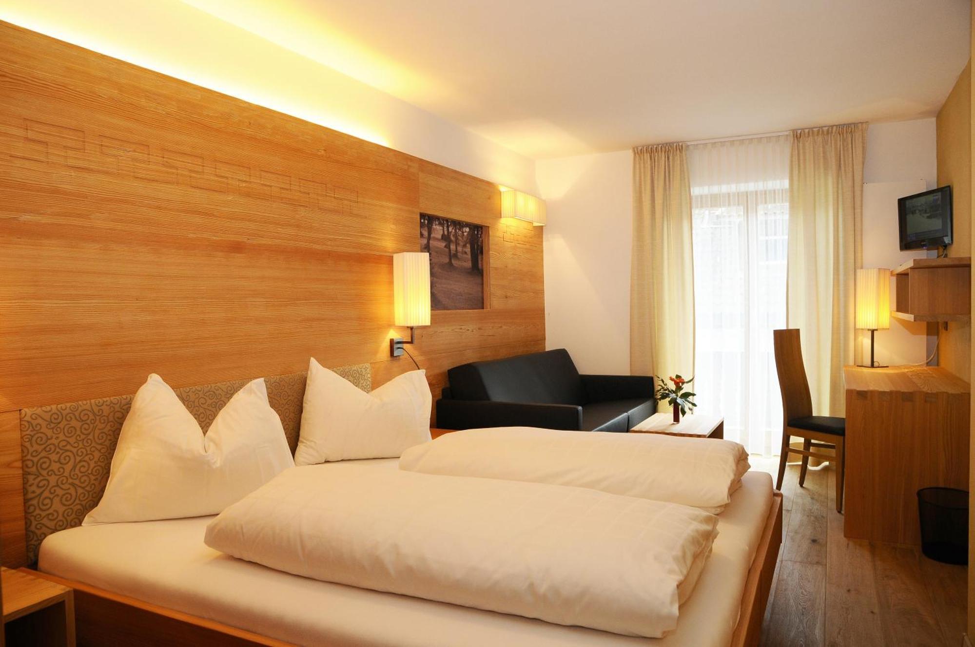 Hotel Olaga Niederolang Dış mekan fotoğraf